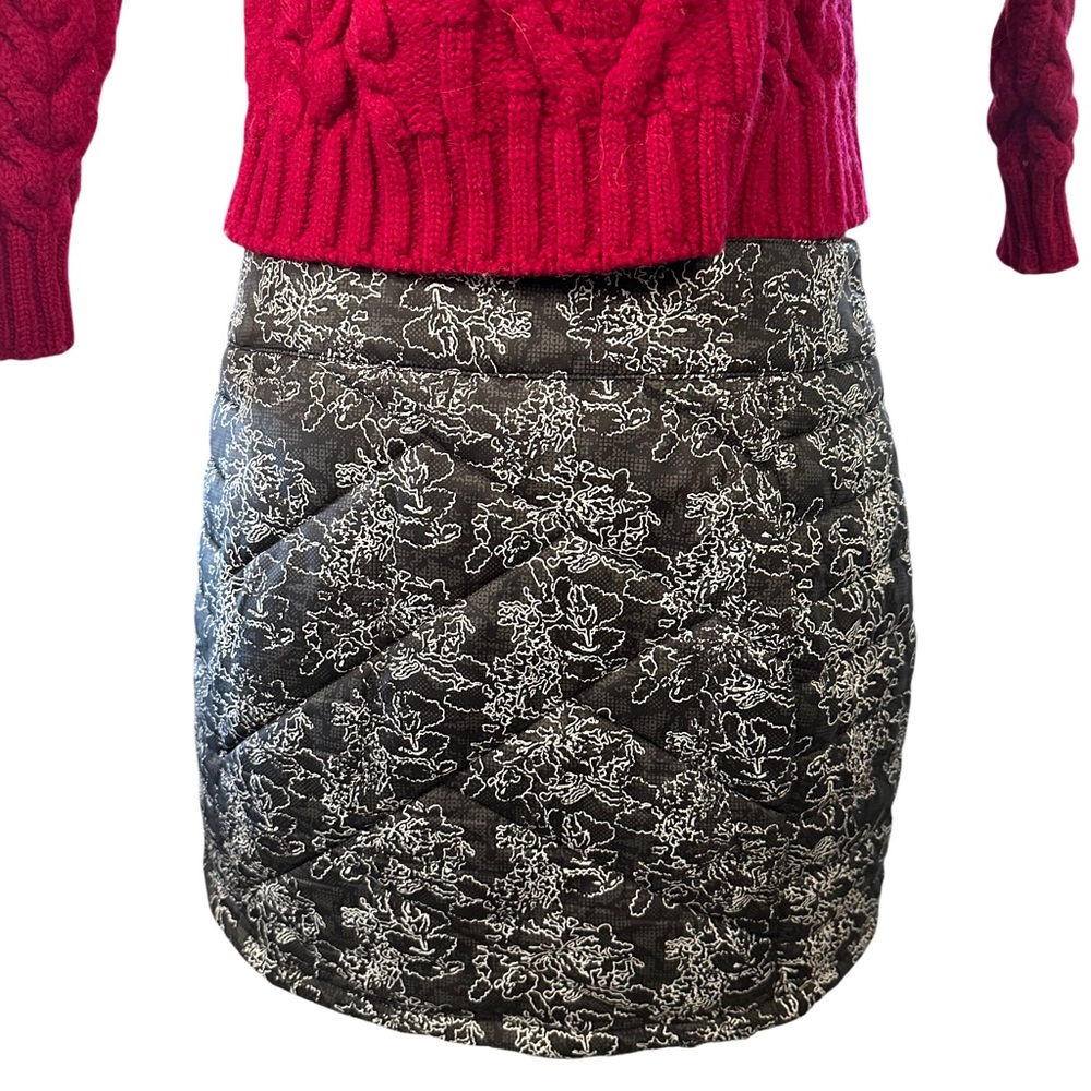 Smartwool Black and White Mini Skirt - Picture 2 of 6